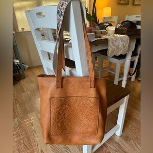 Portland Leather Crossbody Tote - Dune - zippered with extra guitar strap.